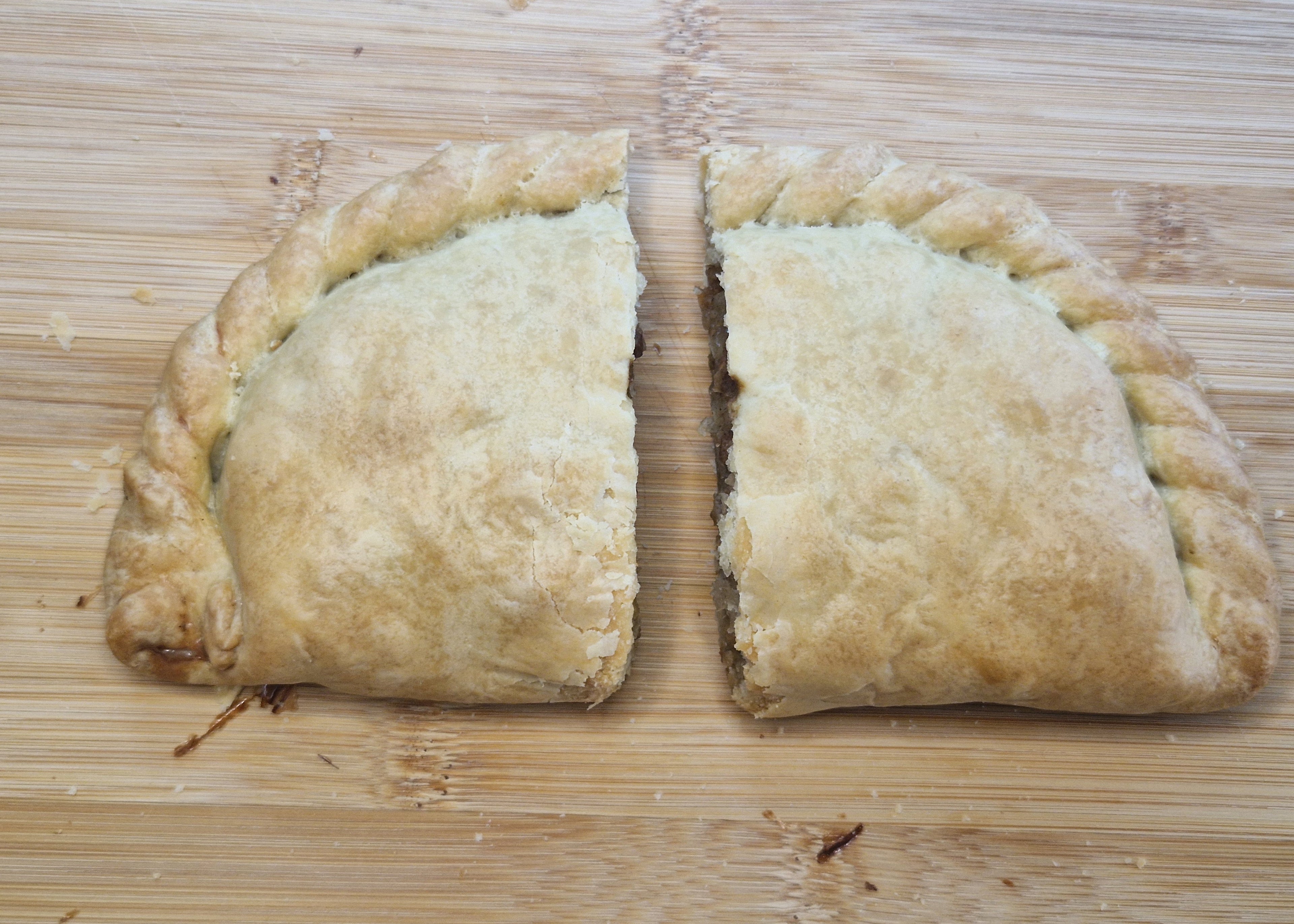 Free Delivery Traditional Style Vegan Soya Mince Pasties Box The Vegan Pasty Company Ltd